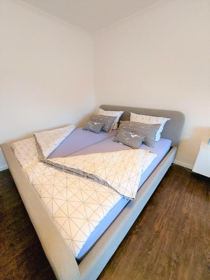 Ferienwohnung Seestern 12 ブレーマーハーフェン エクステリア 写真